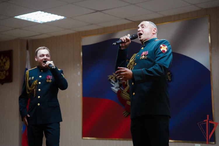 В Центре профподготовки Росгвардии отметили 31-ю годовщину (видео)