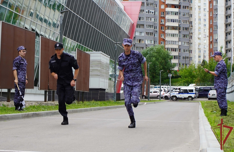 В День физкультурника героем рубрики «Знай наших» стал военнослужащий Главного управления Росгвардии по г. Москве Кирилл М.