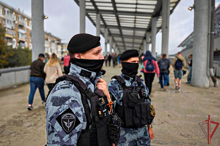 Охрану общественного порядка и безопасность на футбольных матчах в Москве обеспечила Росгвардия