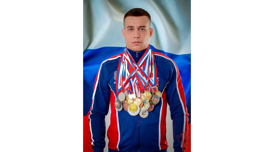 Боксёр из столичного главка Росгвардии тренирует будущих чемпионов