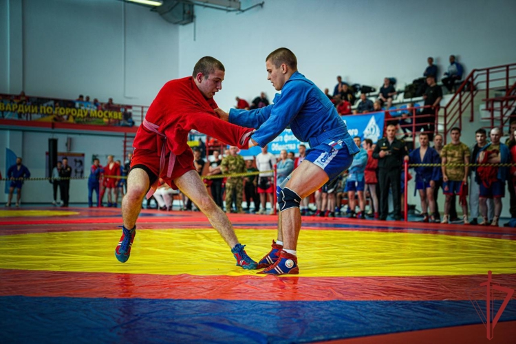 Сборная столичного главка Росгвардии стала серебряныи призером чемпионата Центрального округа по самбо