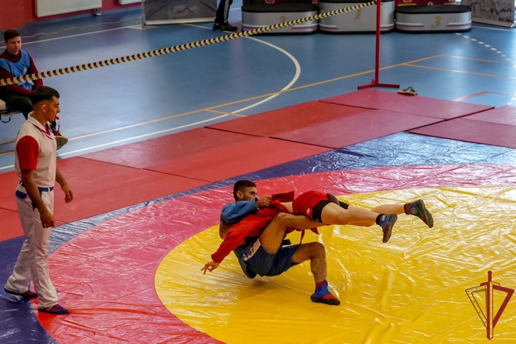 Сборная столичного главка Росгвардии стала серебряныи призером чемпионата Центрального округа по самбо