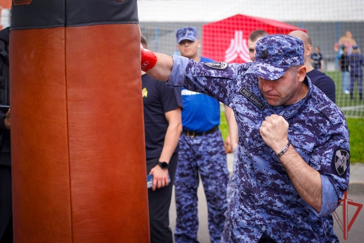 В Москве прошел спортивный праздник Управления вневедомственной охраны Росгвардии (видео)