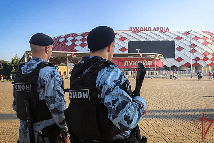 Столичные росгвардейцы обеспечили безопасность спортивных мероприятий  