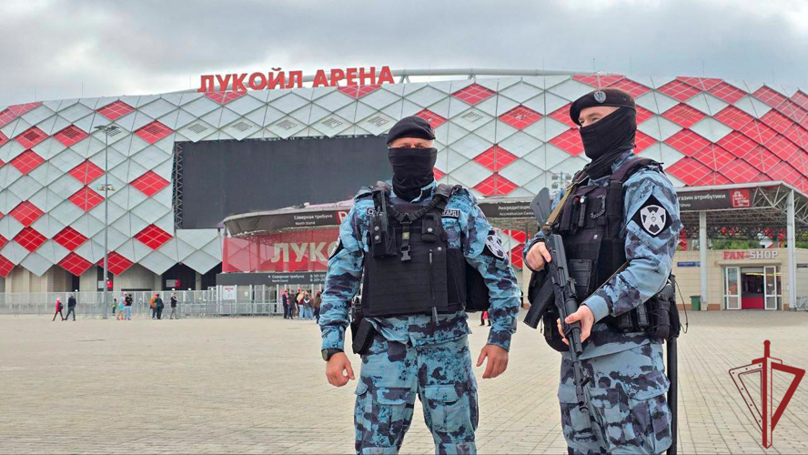 Безопасность футбольного матча РПЛ в Москве обеспечена при содействии Росгвардии