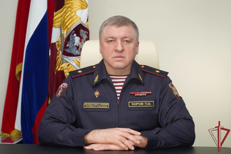 Начальник столичного главка Росгвардии поздравил личный состав с 9-летием территориального органа