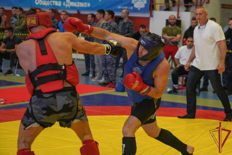 В столичном управлении Росгвардии прошел чемпионат по комплексному единоборству