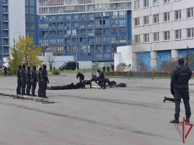     В Главном управлении Росгвардии по городу Москве прошло мероприятие, посвящённое дню образования ОМОН «Авангард»