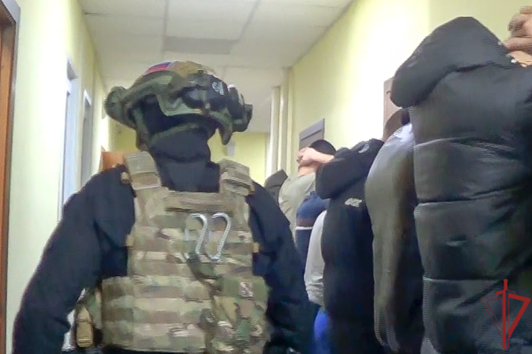 При поддержке московского ОМОН «Авангард» пресечены нарушения миграционного законодательства (видео)