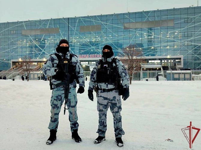 Сотрудники и военнослужащие столичного главка Росгвардии обеспечили безопасность матча КХЛ