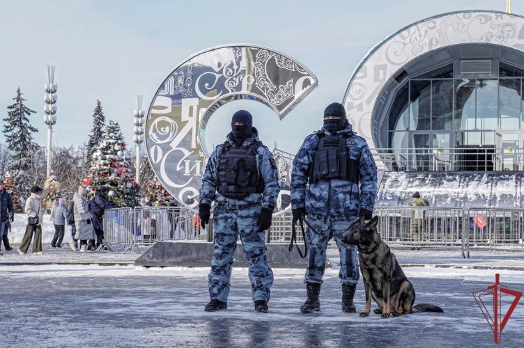 Специалисты инженерной службы столичного главка Росгвардии отмечают профессиональный праздник