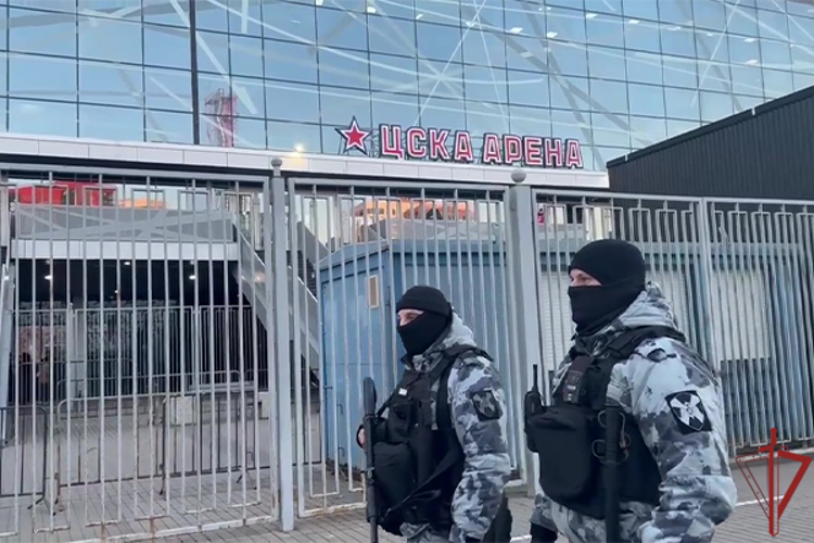 В Москве Росгвардия обеспечила безопасность матча КХЛ (видео)