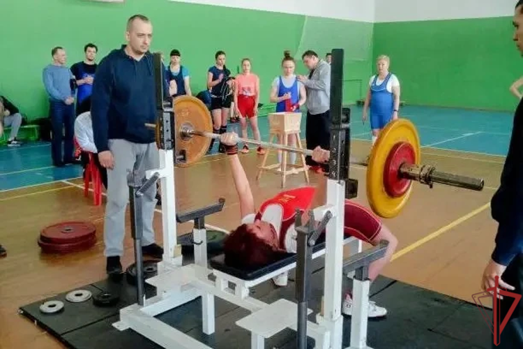 Героиней ведомственной рубрики посвященной Международному женскому дню «Всегда в форме» стала сотрудница вневедомственной охраны столичного главка Росгвардии