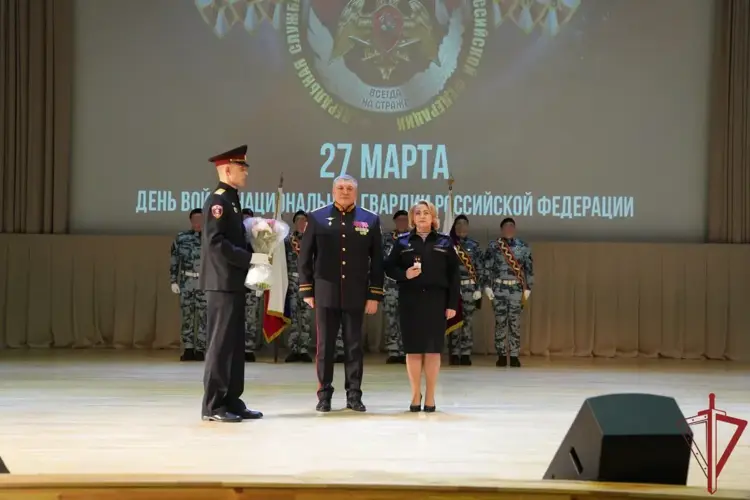 В Главном управлении Росгвардии по городу Москве состоялось торжественное мероприятие, посвящённое 10-летию образования Росгвардии и 215-годовщине войск правопорядка