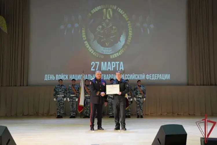 В Главном управлении Росгвардии по городу Москве состоялось торжественное мероприятие, посвящённое 10-летию образования Росгвардии и 215-годовщине войск правопорядка
