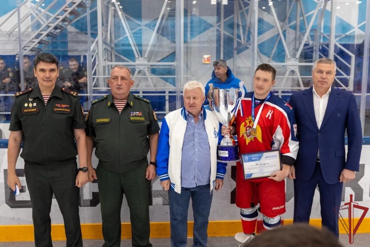 Капитан хоккейной команды из столичного главка Росгвардии рассказал о своих спортивных достижениях (видео)
