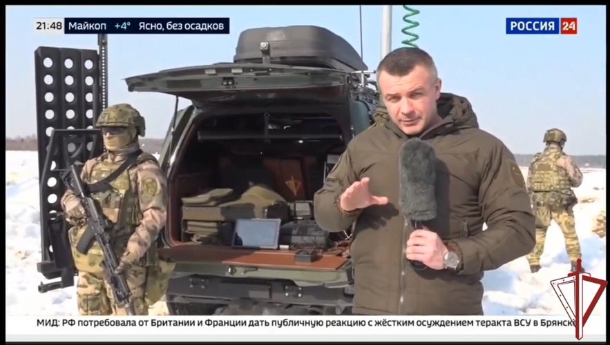 Столичные росгвардейцы проводят акцию «Журналист меняет профессию» (видео)