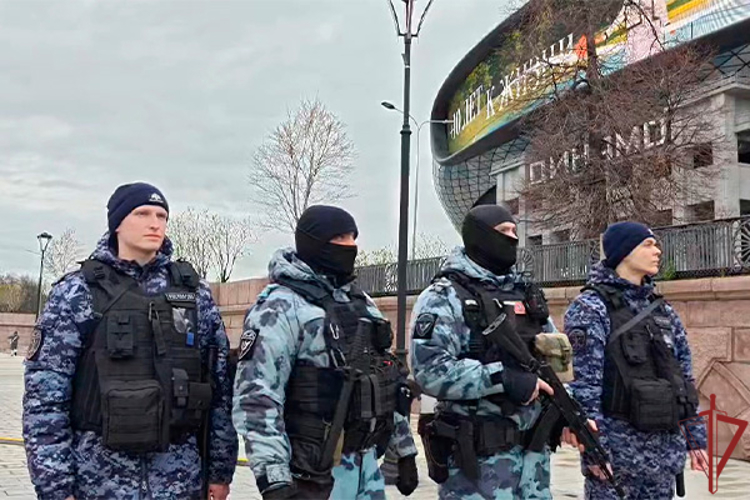 В Москве безопасность матча РПЛ обеспечила Росгвардия (видео)