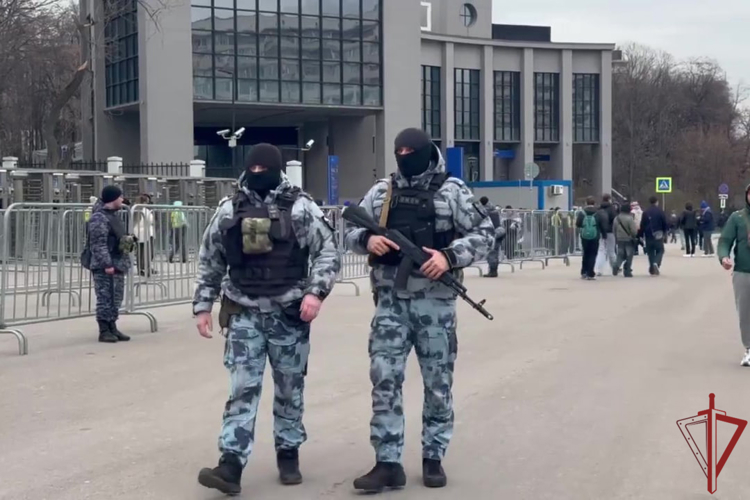 Росгвардия обеспечила безопасность матча РПЛ в Москве (видео)