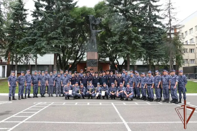 Столичные росгвардейцы победили в конкурсе профессионального мастерства среди подразделений вневедомственной охраны Центрального округа