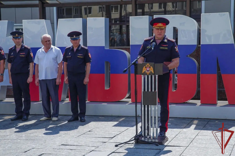 В столичном главке Росгвардии состоялось масштабное мероприятие в честь Дня России