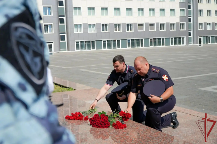В столичном главке Росгвардии состоялось масштабное мероприятие в честь Дня России