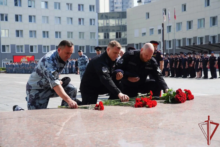 В столичном главке Росгвардии состоялось масштабное мероприятие в честь Дня России