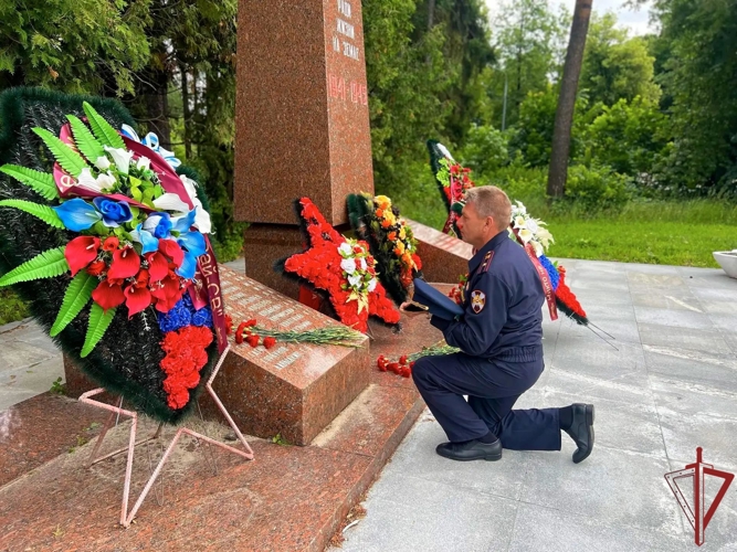 Московские росгвардейцы почтили память героев Великой Отечественной войны