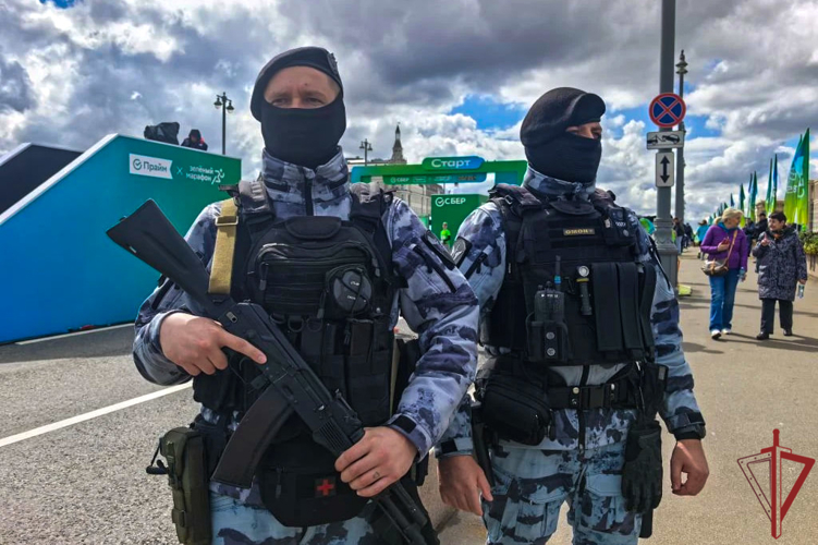 Безопасность проведения спортивных и религиозных мероприятий в столице обеспечена при содействии Росгвардии (видео)