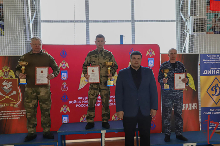 Столичные росгвардейцы стали победителями чемпионата Центрального округа Росгвардии по служебному биатлону