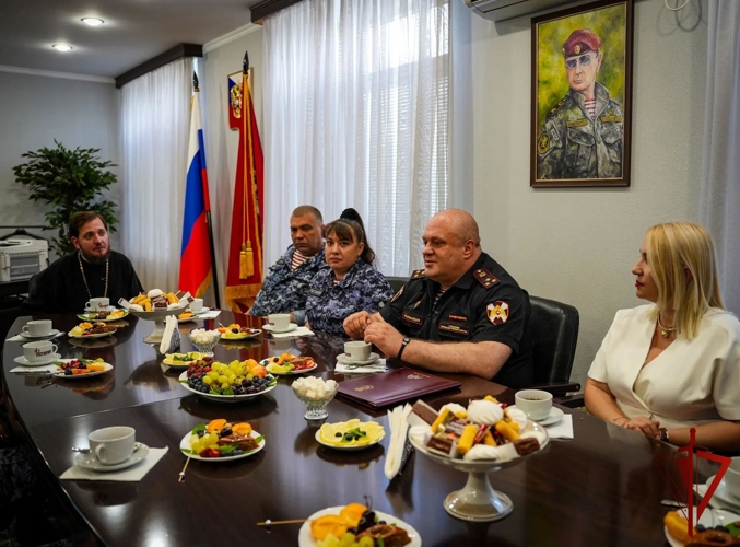 В Управлении вневедомственной охраны столичного главка Росгвардии прошло мероприятие, посвящённое Дню семьи, любви и верности (видео)