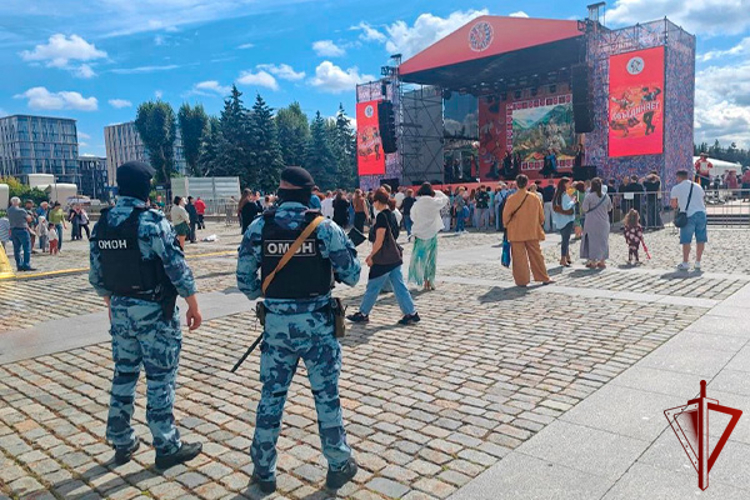 Росгвардия в Москве обеспечила безопасность на массовых мероприятиях (видео)