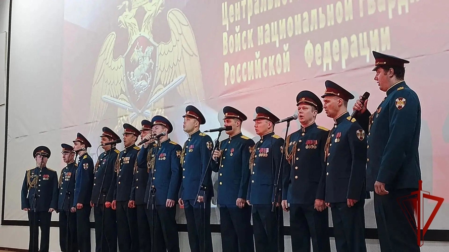 В Центре профессиональной подготовки столичных росгвардейцев прошло торжественной мероприятие, посвящённое 32-летию