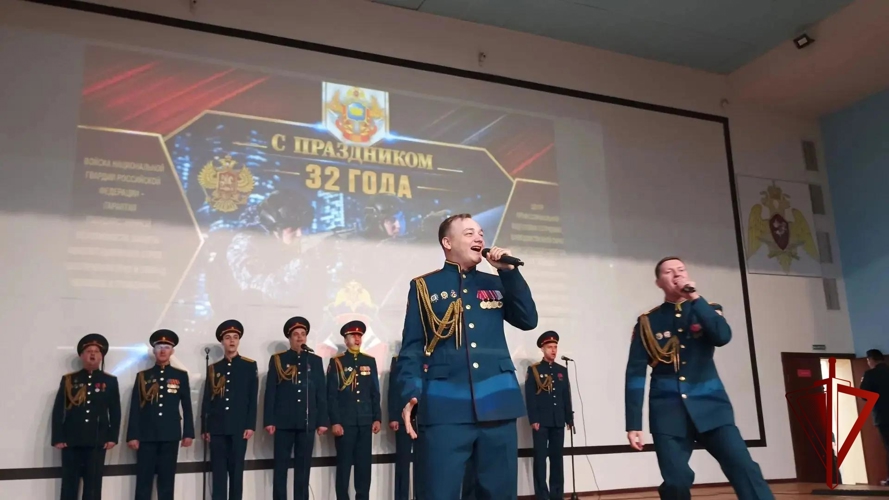 В Центре профессиональной подготовки столичных росгвардейцев прошло торжественной мероприятие, посвящённое 32-летию