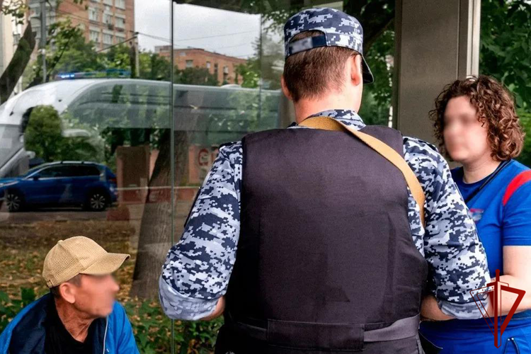 Столичные росгвардейцы оказали помощь мужчине с признаками сердечного приступа (видео)