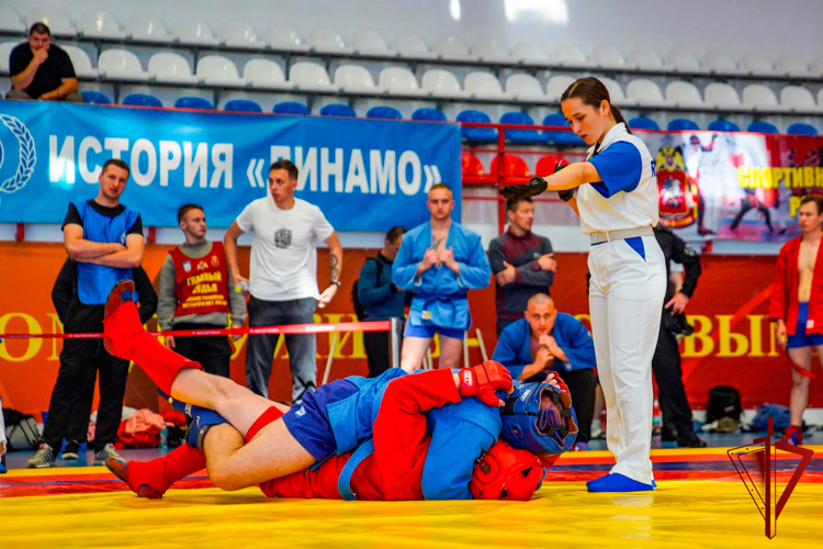 В столичном главке Росгвардии завершился чемпионат по самбо и боевому самбо. (видео)