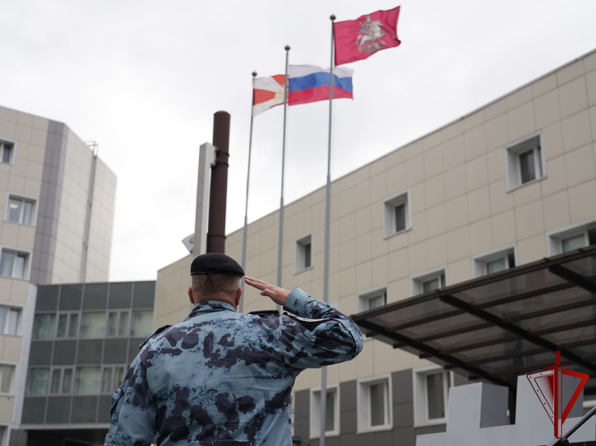 В столичном главке Росгвардии торжественно отметили День офицера России (видео)