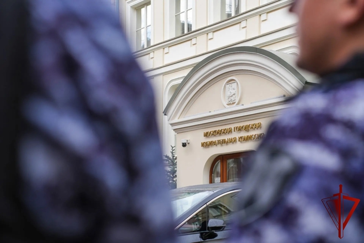 Росгвардия обеспечила безопасность избирателей на выборах в Москве (видео)