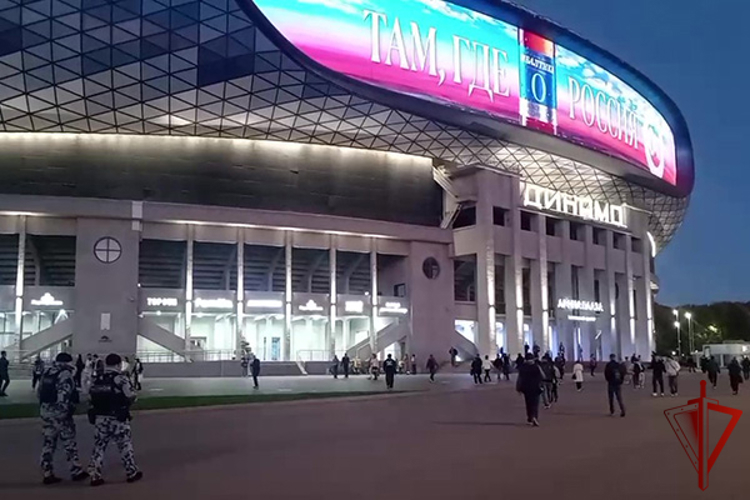 В Москве Росгвардия обеспечила безопасность матча КХЛ