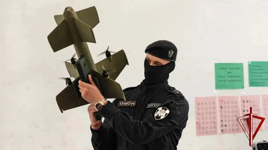 Завершился цикл занятий со школьниками в рамках ведомственной акции «Каникулы с Росгвардией» в Москве (видео)