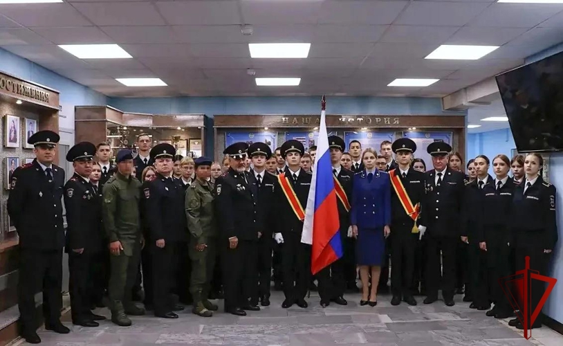 Сотрудники спецподразделений столичного главка Росгвардии приняли участие в мероприятиях, посвящённых Дню солидарности в борьбе с терроризмом (видео)