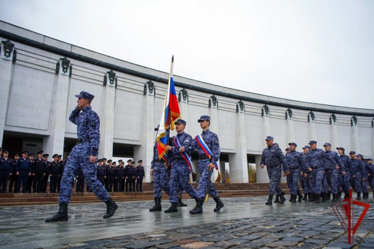 В Москве состоялся торжественный выпуск слушателей Центра профессиональной подготовки имени Героя Советского Союза С. Х. Зайцева (видео)