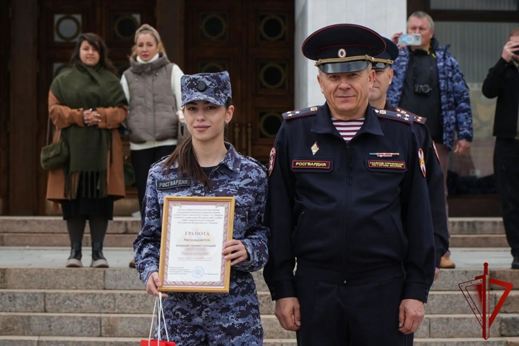 Выпуск слушателей Центра профессиональной подготовки им. Героя Советского Союза С. Х. Зайцева прошёл на Поклонной горе (видео)