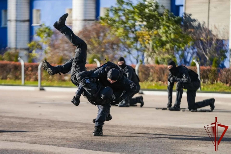 Московский ОМОН «Авангард» отметил 39-ю годовщину со дня образования 