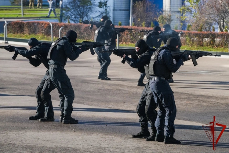Московский ОМОН «Авангард» отметил 39-ю годовщину со дня образования 