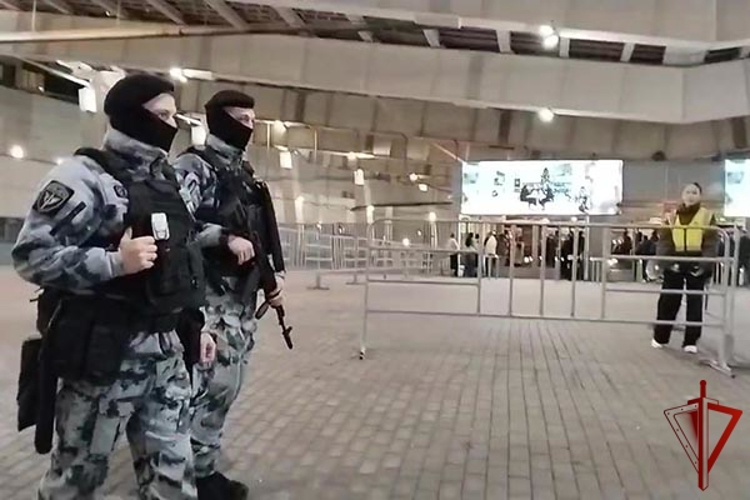 Росгвардия обеспечила безопасность матча КХЛ в Москве